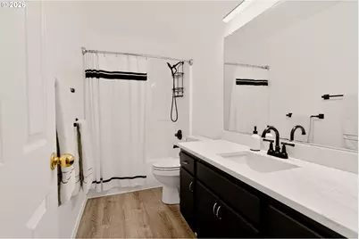 1747 SE 60th Ave, Hillsboro, OR 97123 - Photo 28