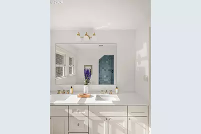 2560 NE 30th Ave, Portland, OR 97212 - Photo 24