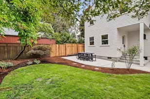 2560 NE 30th Ave, Portland, OR 97212 - Photo 38