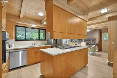 790 SE Webber St #401, Portland, OR 97202 - Photo 22