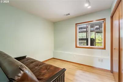 8914 NE 28th Pl, Vancouver, WA 98665 - Photo 18