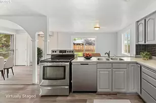 1203 NE 190th Pl, Portland, OR 97230 - Photo 16