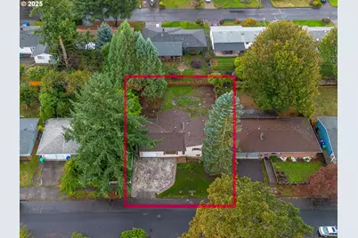 1203 NE 190th Pl, Portland, OR 97230 - Photo 4