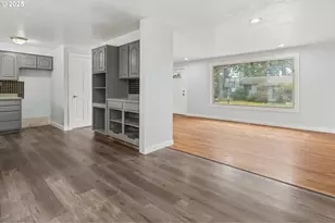 1203 NE 190th Pl, Portland, OR 97230 - Photo 18