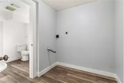 1203 NE 190th Pl, Portland, OR 97230 - Photo 44