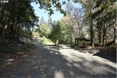 1250 Dry Creek Rd, Mosier, OR 97040 - Photo 10