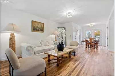 9740 N Van Houten Ave, Portland, OR 97203 - Photo 8