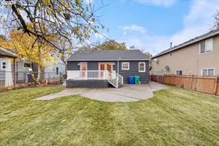 9740 N Van Houten Ave, Portland, OR 97203 - Photo 30