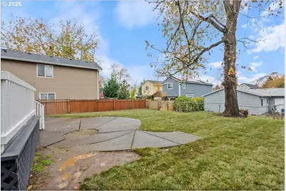 9740 N Van Houten Ave, Portland, OR 97203 - Photo 32