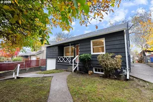 9740 N Van Houten Ave, Portland, OR 97203 - Photo 4