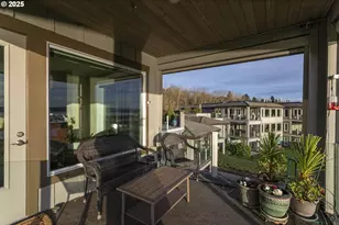 5525 SE Scenic Ln, Vancouver, WA 98661 - Photo 10