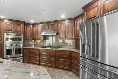 5525 SE Scenic Ln #301, Vancouver, WA 98661 - Photo 18