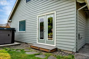 1905 N Westlake Loop, Newberg, OR 97132 - Photo 34