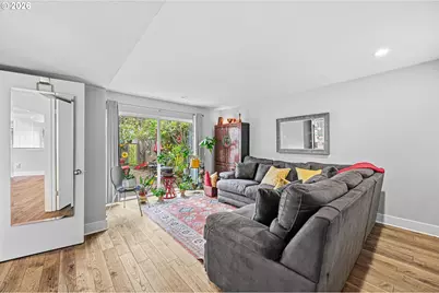 401 N Tomahawk Island Dr #18, Portland, OR 97217 - Photo 18