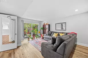 401 N Tomahawk Island Dr, Portland, OR 97217 - Photo 18