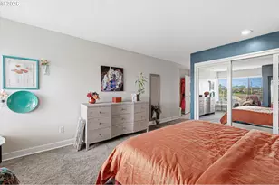 401 N Tomahawk Island Dr, Portland, OR 97217 - Photo 26