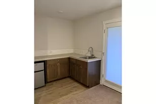 13020 SW Larkwood Pl, Tigard, OR 97224 - Photo 2