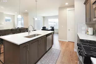 2437 W 8th Ave, Junction City, OR 97448 - Photo 8