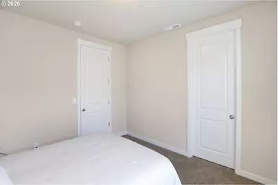 2437 W 8th Ave, Junction City, OR 97448 - Photo 12
