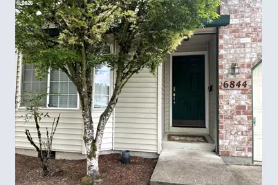 6844 SE Borwick St, Hillsboro, OR 97123 - Photo 2