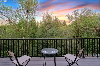 154 NE Danbury Ave, Hillsboro, OR 97124 - Photo 30