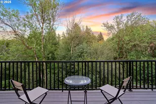 154 NE Danbury Ave, Hillsboro, OR 97124 - Photo 30