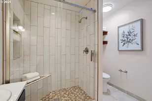 154 NE Danbury Ave, Hillsboro, OR 97124 - Photo 22