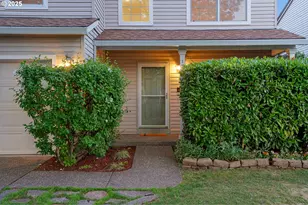 154 NE Danbury Ave, Hillsboro, OR 97124 - Photo 2