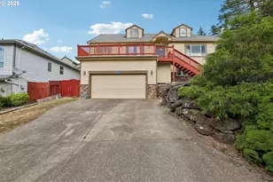 11570 SE Verns Way, Happy Valley, OR 97086 - Photo 2