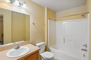 38508 Galway St, Sandy, OR 97055 - Photo 20