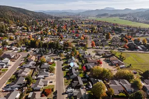 1204 E 2nd Ave, Sutherlin, OR 97479 - Photo 36