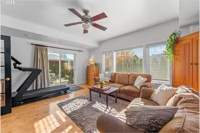 1204 E Second Ave, Sutherlin, OR 97479 - Photo 22