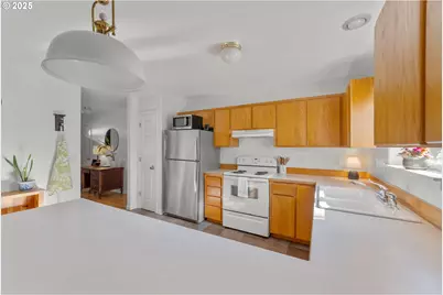 1204 E Second Ave, Sutherlin, OR 97479 - Photo 24