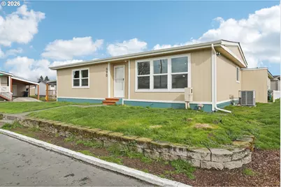 690 SW Liberty Bell Dr, Beaverton, OR 97006 - Photo 4