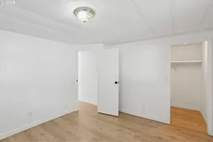 690 SW Liberty Bell Dr, Beaverton, OR 97006 - Photo 22