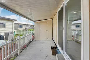 690 SW Liberty Bell Dr, Beaverton, OR 97006 - Photo 28