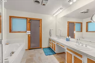 3820 Kenthorpe Way, West Linn, OR 97068 - Photo 22