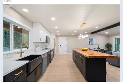 22420 S Parrot Creek Rd, Oregon City, OR 97045 - Photo 8