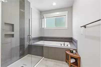 11012 NE 2nd Ct, Vancouver, WA 98685 - Photo 38