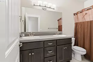 11012 NE 2nd Ct, Vancouver, WA 98685 - Photo 8