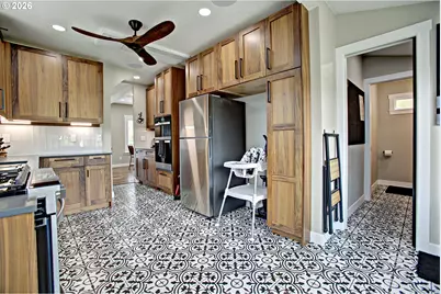 500 W McLoughlin Blvd, Vancouver, WA 98660 - Photo 16
