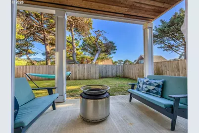115 W Surfcrest, Cannon Beach, OR 97110 - Photo 12