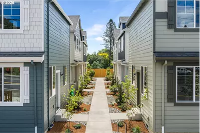 3626 SW Vermont St, Portland, OR 97219 - Photo 1