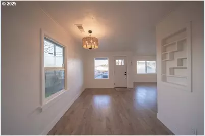 428 Elm Ave, Reedsport, OR 97467 - Photo 4