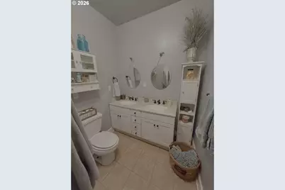 645 Juniper St, Junction City, OR 97448 - Photo 16