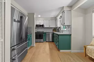 2211 SW Marigold St, Portland, OR 97219 - Photo 14