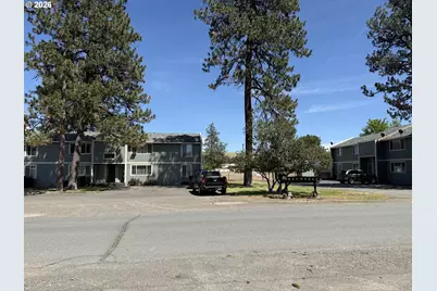 171 N 15th Ave, Elgin, OR 97827 - Photo 2