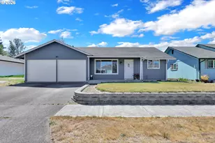 326 38th Pl, Springfield, OR 97478 - Photo 1
