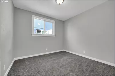 326 38th Pl, Springfield, OR 97478 - Photo 26