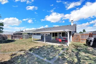 326 38th Pl, Springfield, OR 97478 - Photo 36